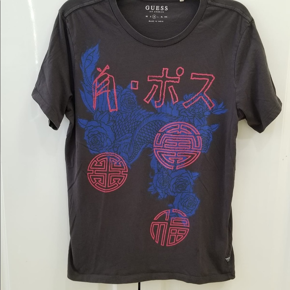 Guess size medium